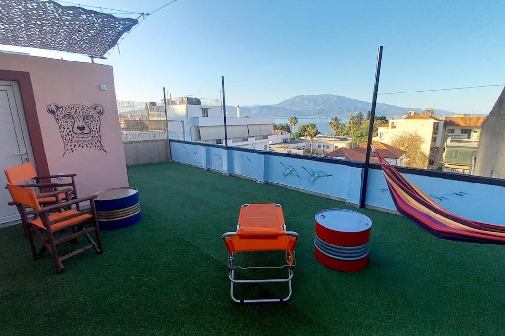 Open Sky Apartment